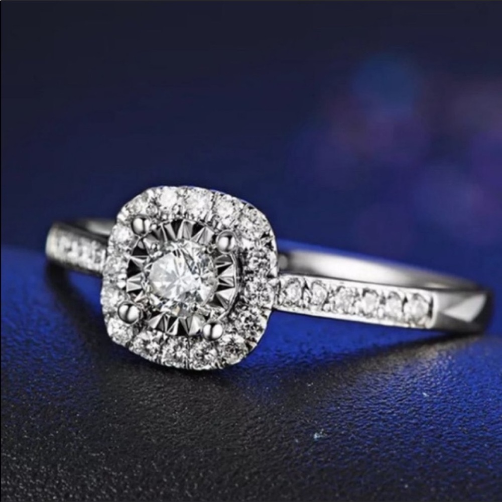 NEW 925 STERLING SILVER DIAMOND ENGAGEMENT RING - Picture 4 of 5